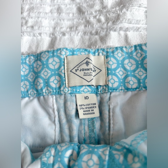 ST. JOHNS BAY, Bermuda shorts, patterned - Picture 2 of 4